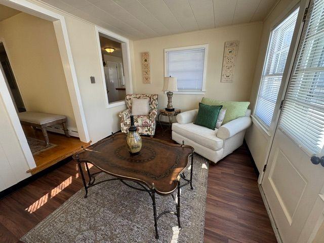 2403 New Holland Pike - Photo 2 of 20