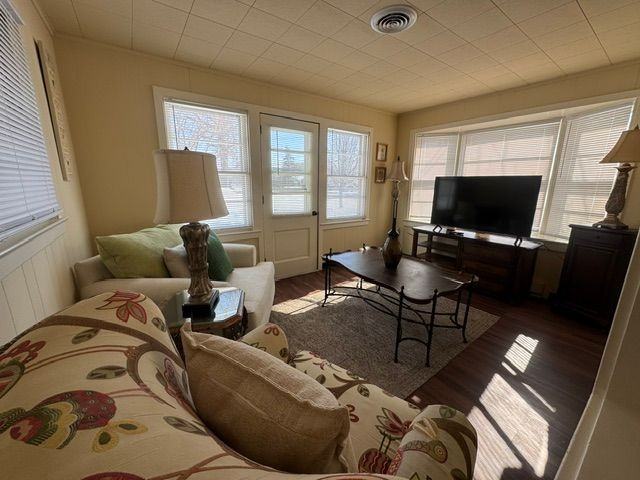 2403 New Holland Pike - Photo 3 of 20