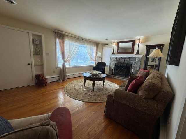 2403 New Holland Pike - Photo 4 of 20