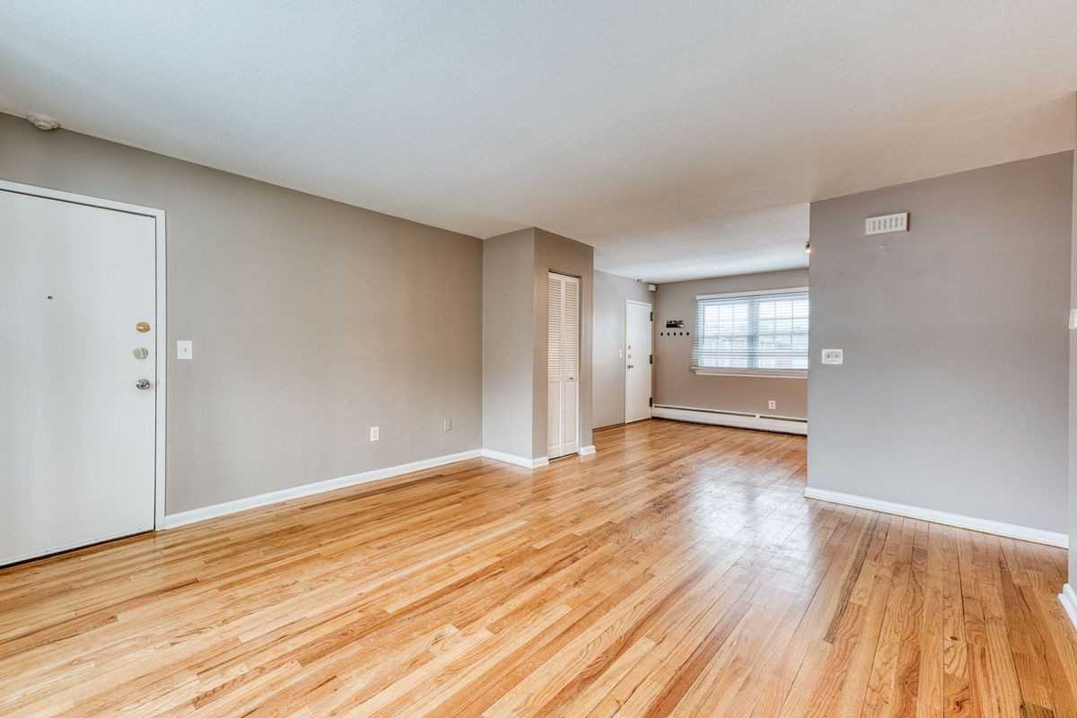 66 Beths Ave - Photo 2 of 22