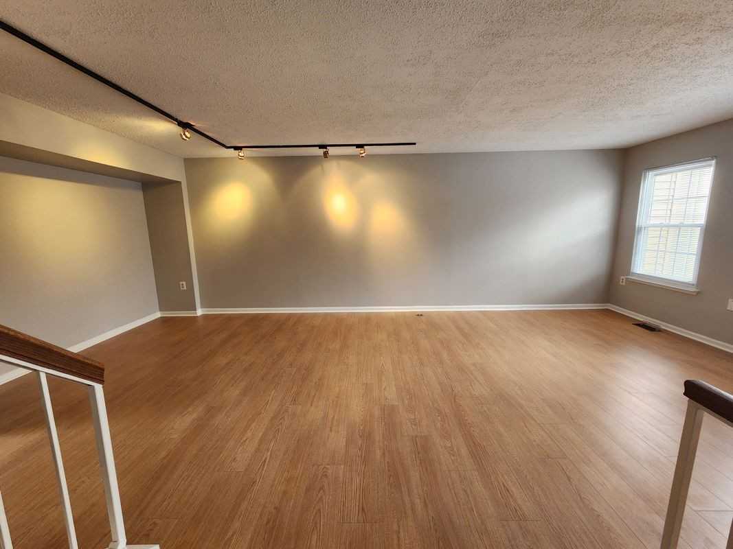 56 Cherry Bend Ct - Photo 4 of 28