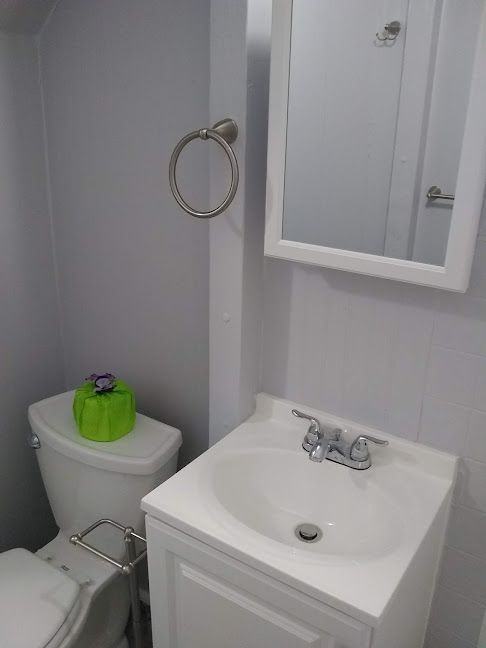 201 Lake Dr ##B - Photo 4 of 9