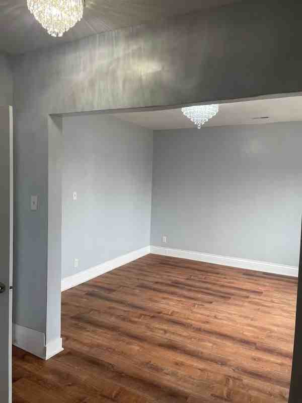 415 Busti Ave - Photo 3 of 19