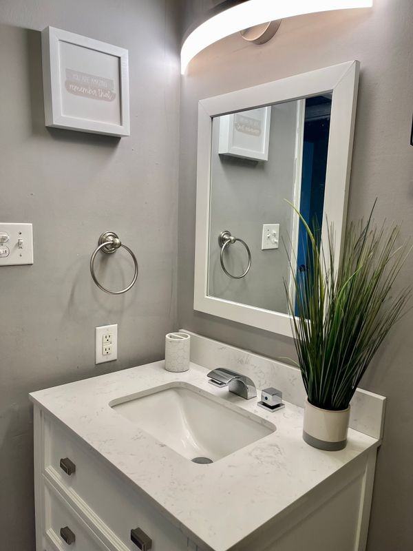 1113 Michigan Ave - Photo 5 of 23