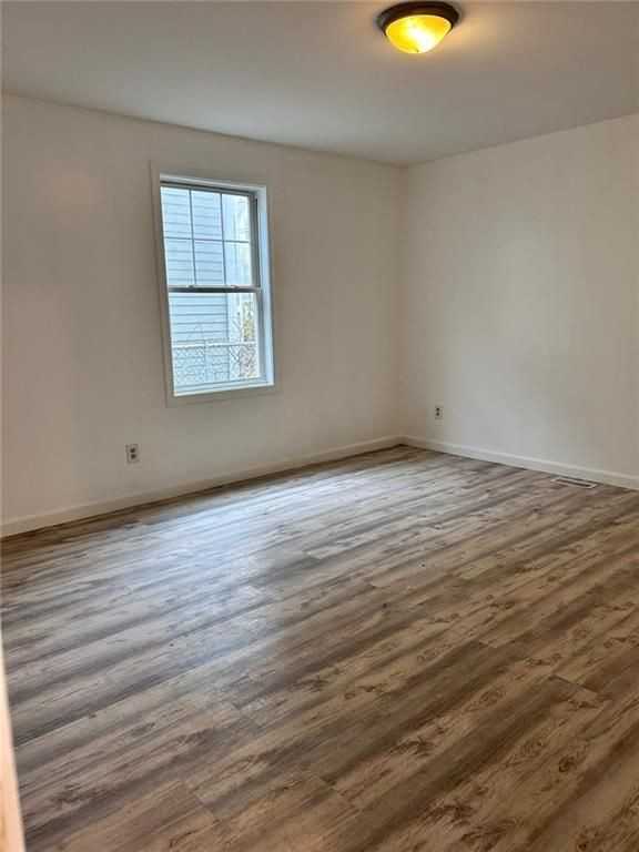 16 Diamond St - Photo 4 of 7