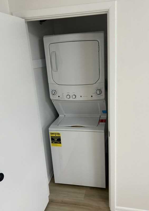 3200 W Brigantine Ave - Photo 5 of 15