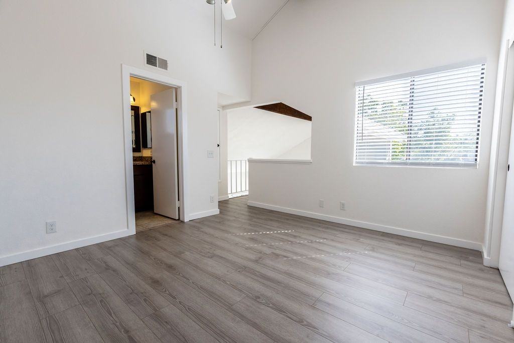 47 Clover Ln - Photo 3 of 3