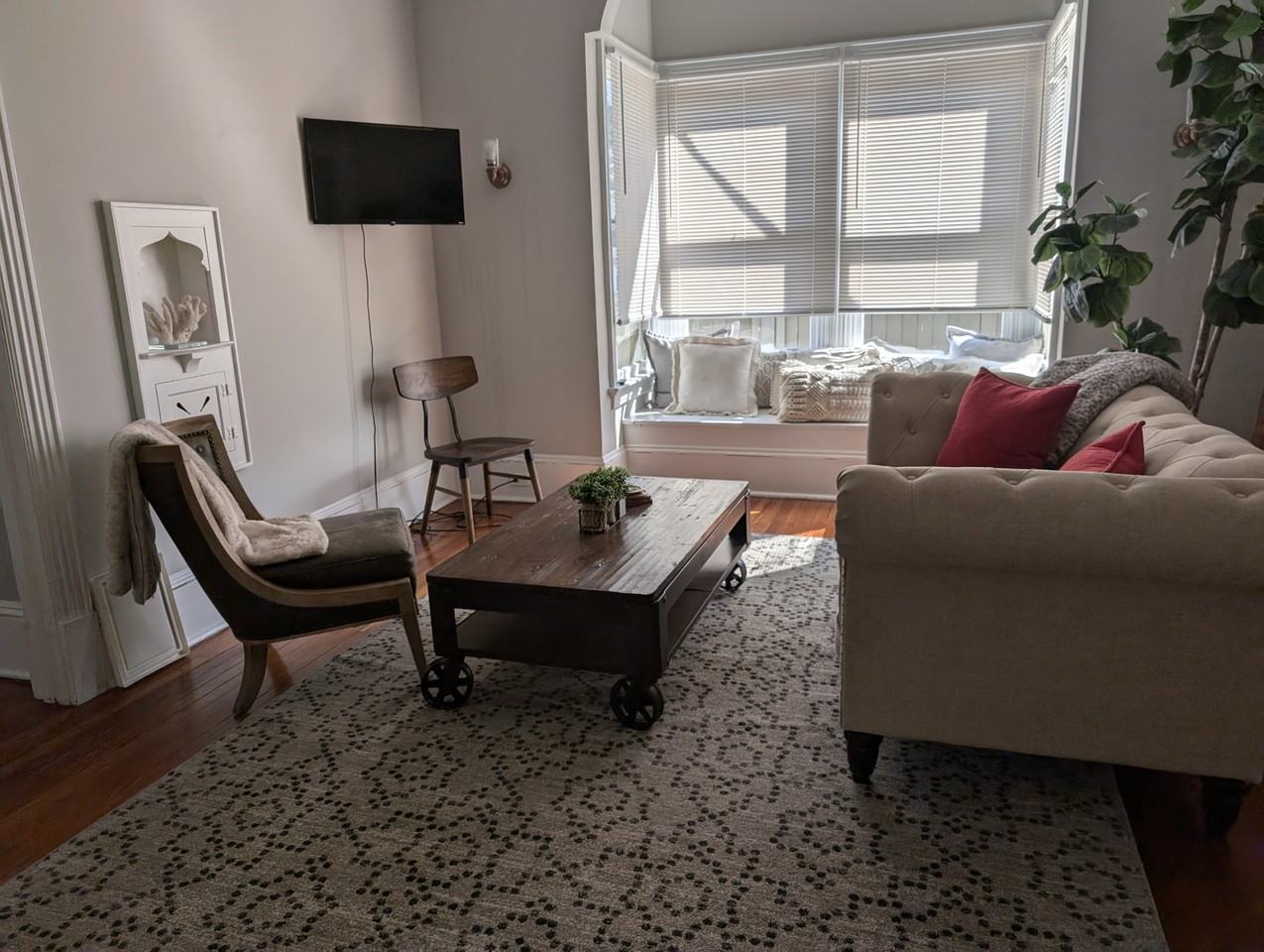 The Windermere - Photo 4 of 24