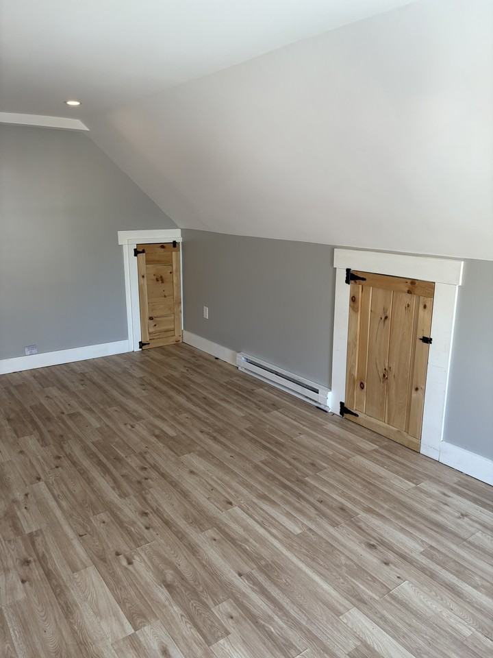 12 Hall Ave - Photo 7 of 15