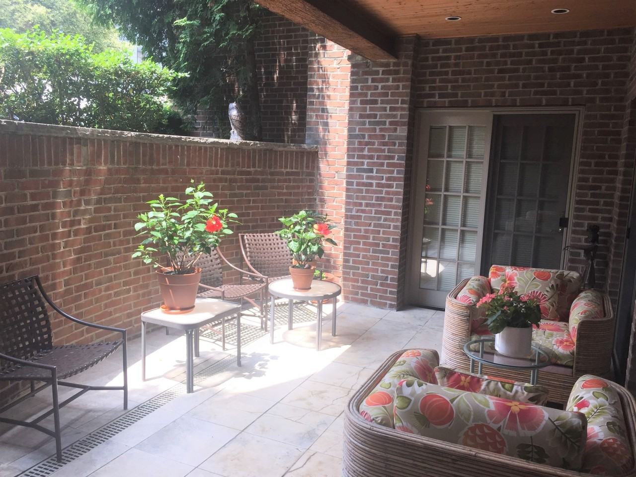 705-709 Copeland - Photo 4 of 10