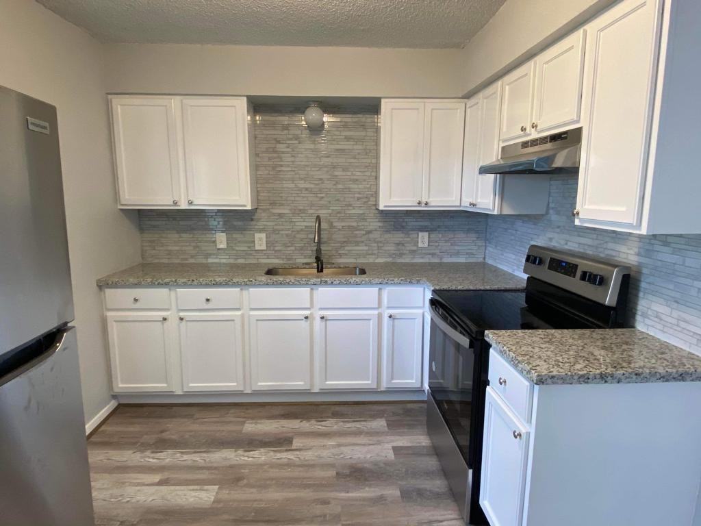 Brazoria - Photo 6 of 44