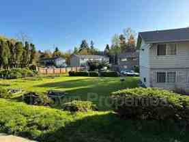 1420 Sw Bertha Blvd #C5 - Photo 1 of 1