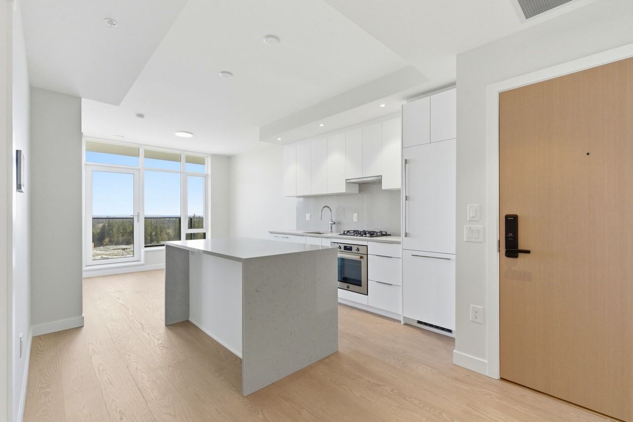 6138 Birney Avenue - Photo 2