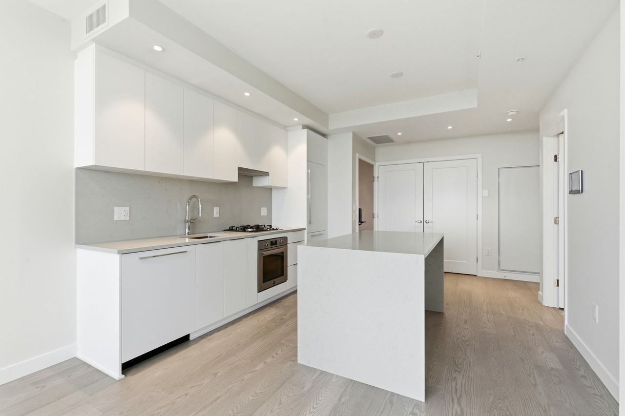 6138 Birney Avenue - Photo 3
