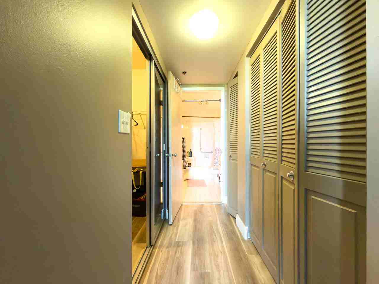 919 Hillcrest Drive #511 - Photo 7 of 16