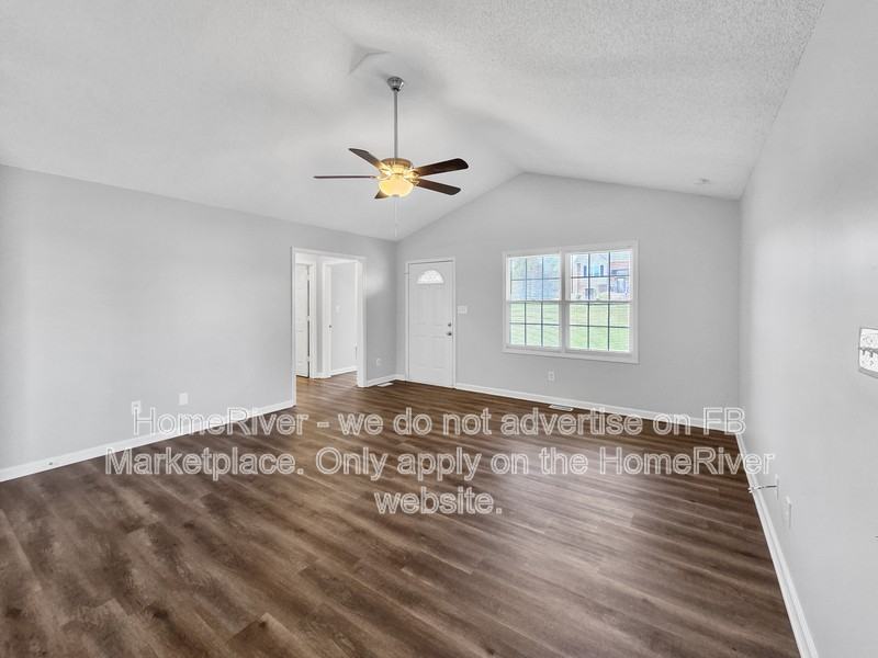 4880 Wordsworth Cir - Photo 6 of 24
