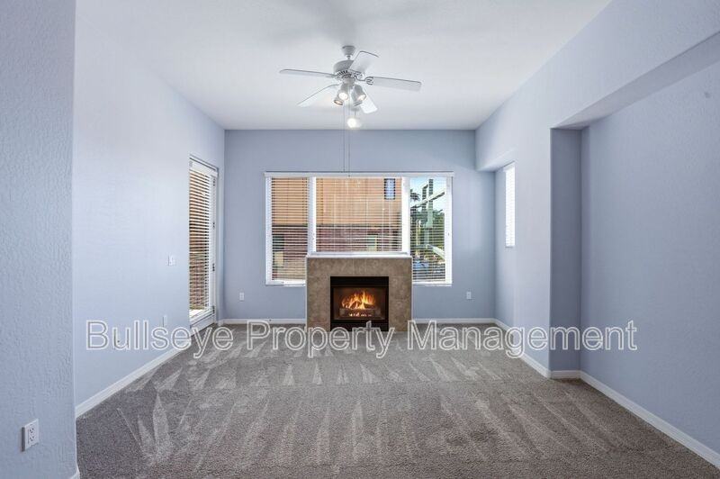 2302 N Central Ave #215 - Photo 4 of 19