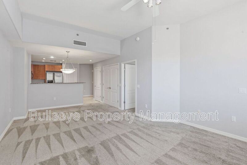 2302 N Central Ave #215 - Photo 6 of 19
