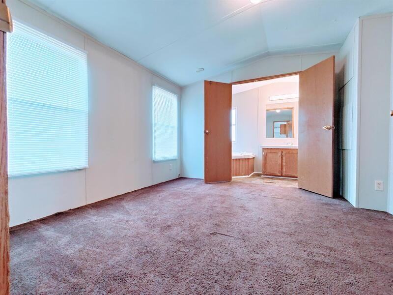 308 Sunshine Dr - Photo 6 of 13