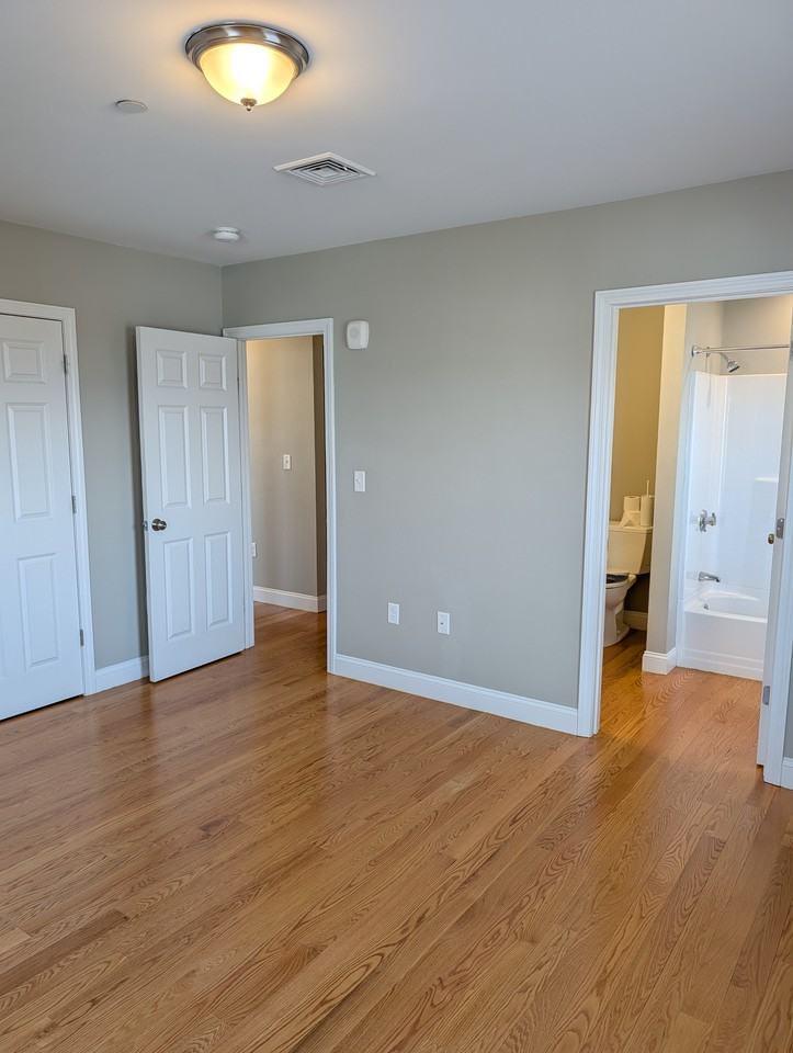 207 Winthrop St #1 - Photo 6 of 31