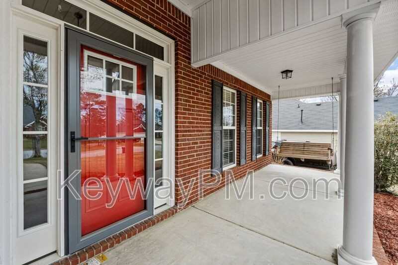 435 Saint Julian Pl - Photo 5 of 35