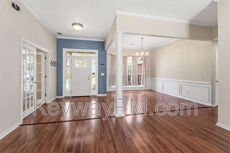 435 Saint Julian Pl - Photo 6 of 35