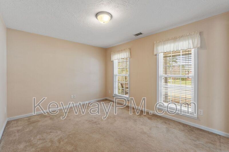 435 Saint Julian Pl - Photo 7 of 35