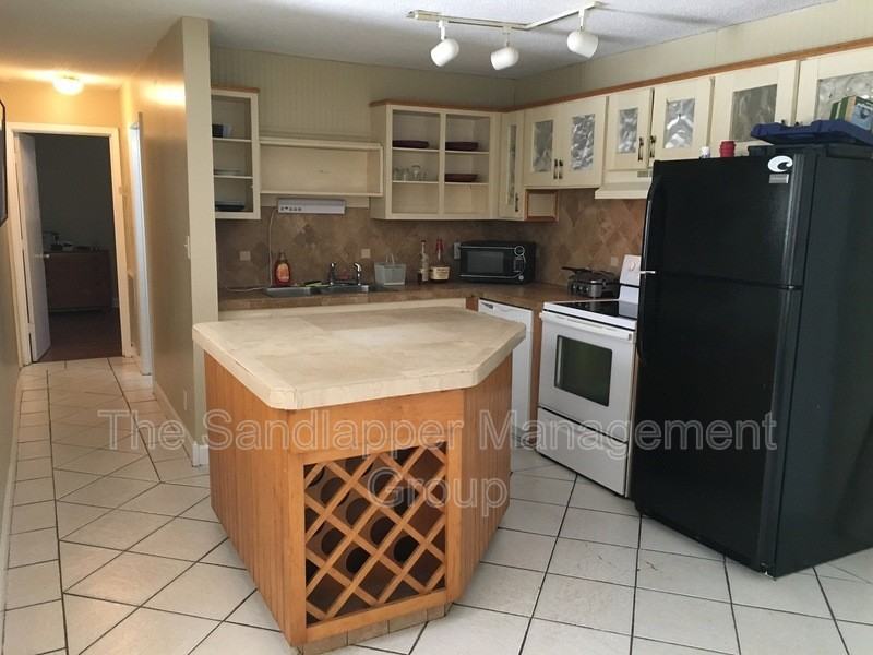 1122 N Shadow Dr - Photo 6 of 13