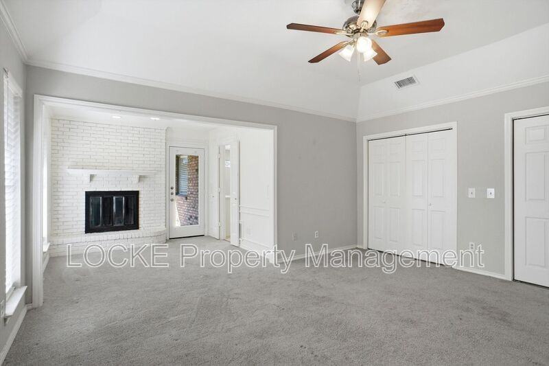 2212 Valcourt Dr - Photo 7 of 16