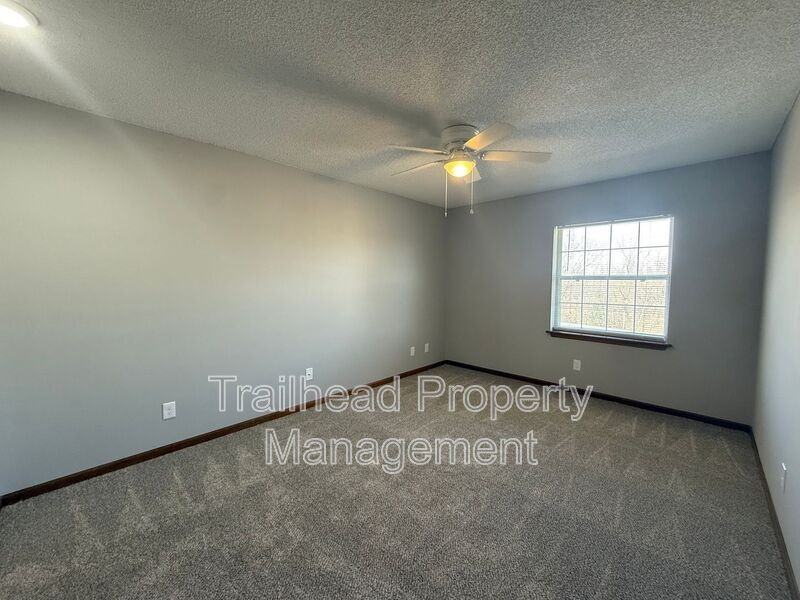 3413 Nw Duncan Rd #09 - Photo 6 of 10