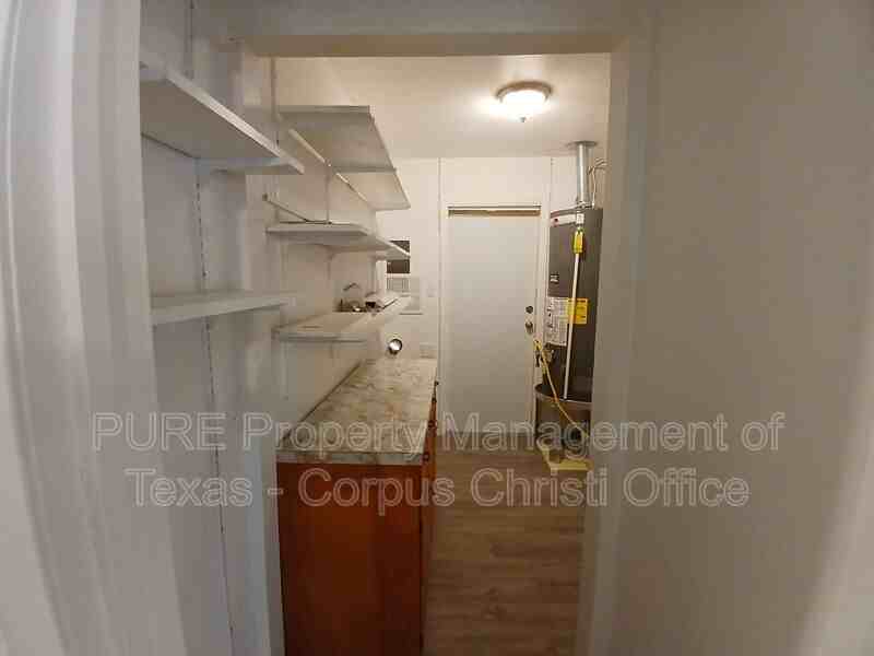 3501 Lamont St - Photo 6 of 43