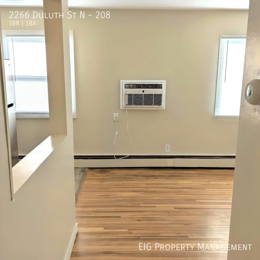 Maplewood Manor - Photo 3 of 50