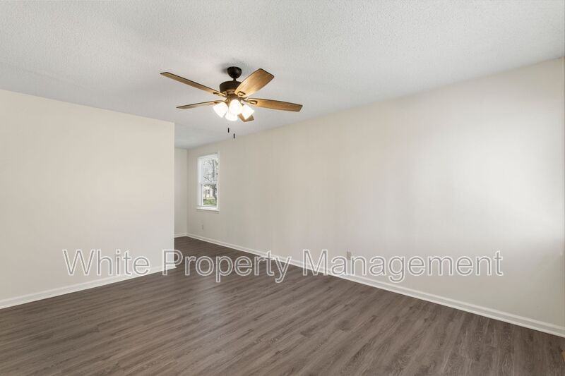 505 Butler Ct - Photo 2 of 25