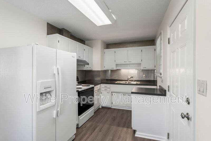 505 Butler Ct - Photo 5 of 25