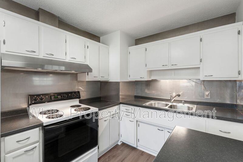 505 Butler Ct - Photo 6 of 25