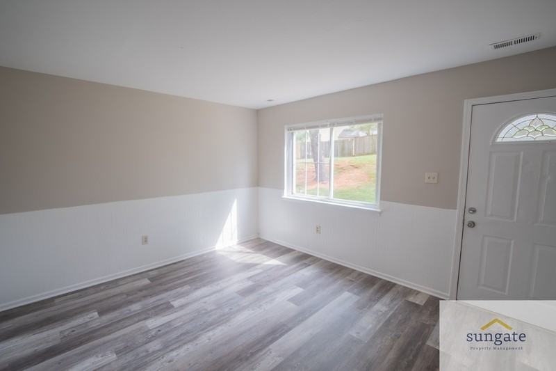 6449 Union Ct - Photo 3 of 38