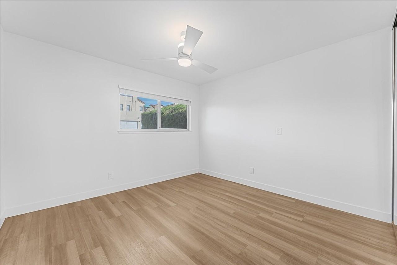 2736 Pomeroy Ave - Photo 3 of 13