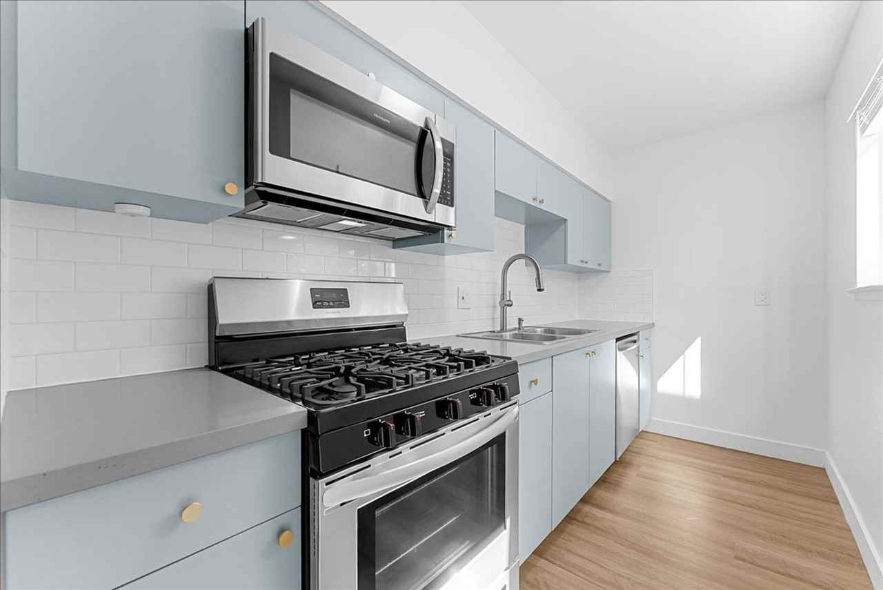 2736 Pomeroy Ave - Photo 5 of 13