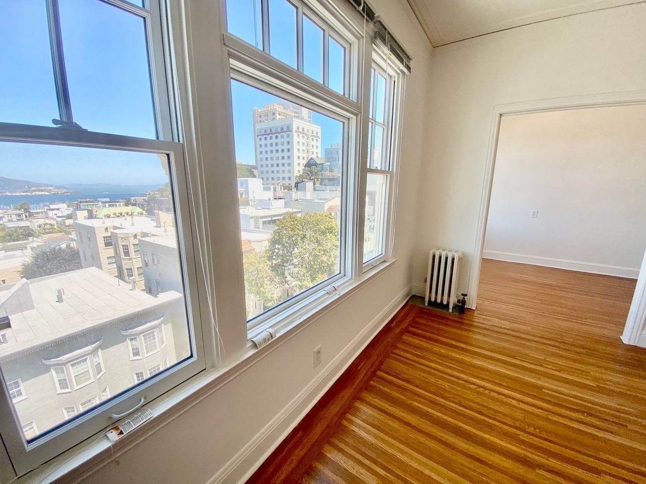 1299 Lombard Street - Photo 5 of 23