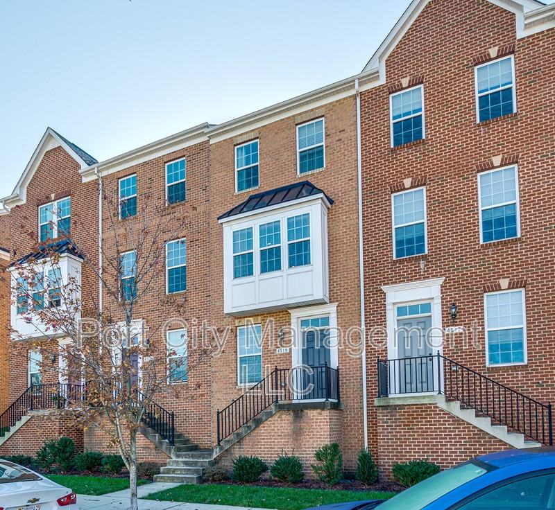 4519 Foster Ave - Photo 4 of 26