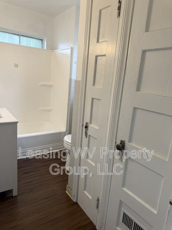 2 Woodson Ct - Photo 7 of 11