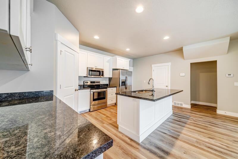 4431 W Glendon Dr - Photo 4 of 13