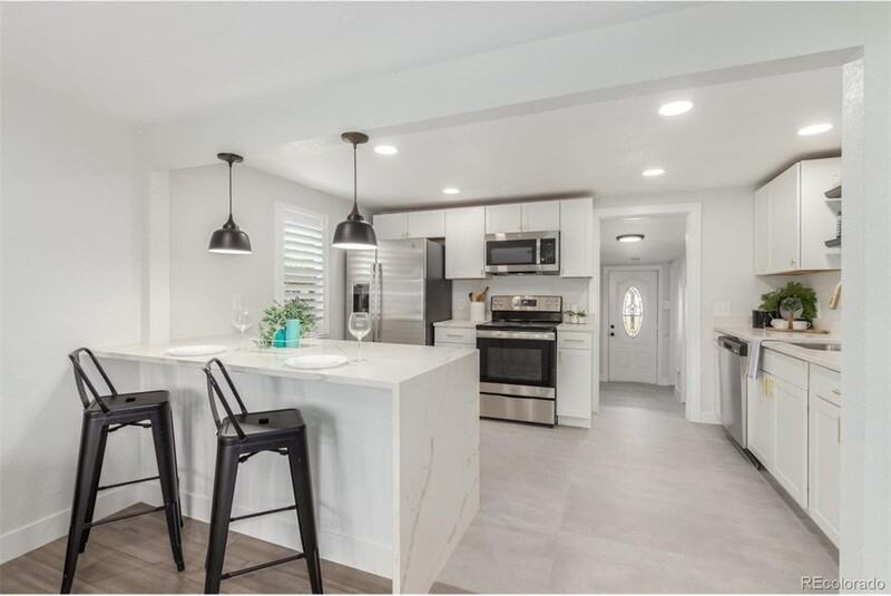 760 Stuart St - Photo 2 of 13