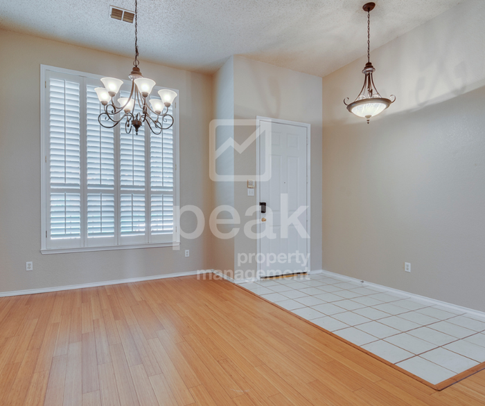 3512 Kimble Dr - Photo 4 of 24