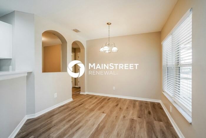 113 Nw 29th Ter - Photo 4 of 16