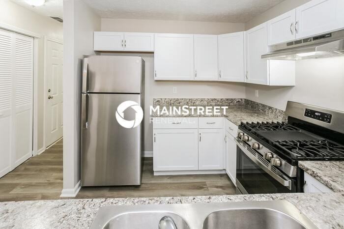 7862 Park North Cir - Photo 7 of 17