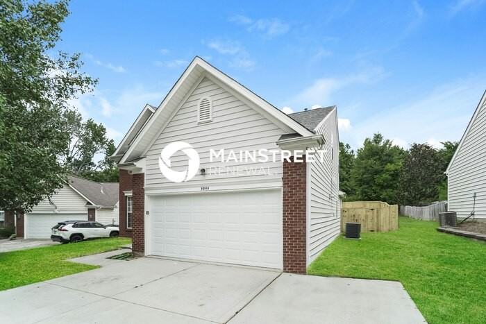 6046 Shining Oak Ln - Photo 5 of 17