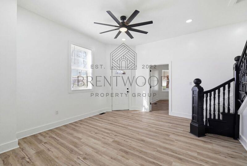 29 N State Ave - Photo 4 of 36