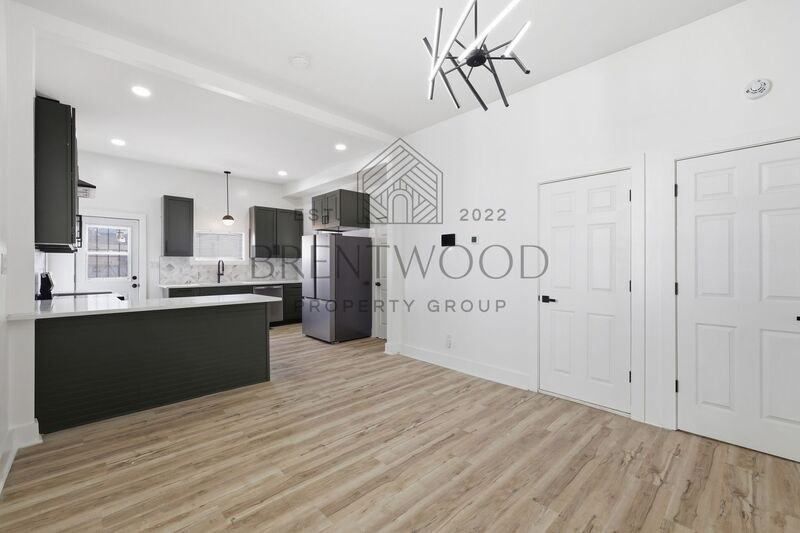 31 N State Ave - Photo 7 of 37