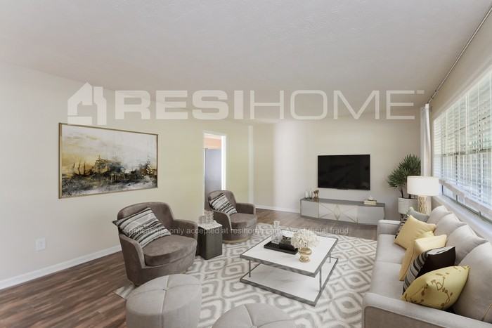 7432 Meadows Dr - Photo 2 of 21